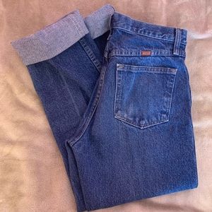 SOLD ON DEPOP rustler mom jeans